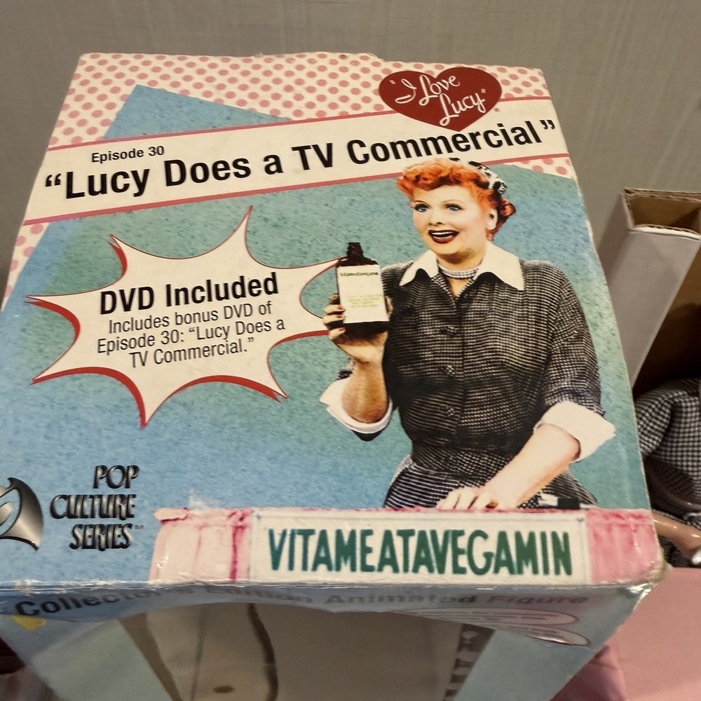 Gemmy Vtg Lucy Does a TV Commercial Animated Figure Voiced‎ W/DVD in Box - Picture 7 of 12